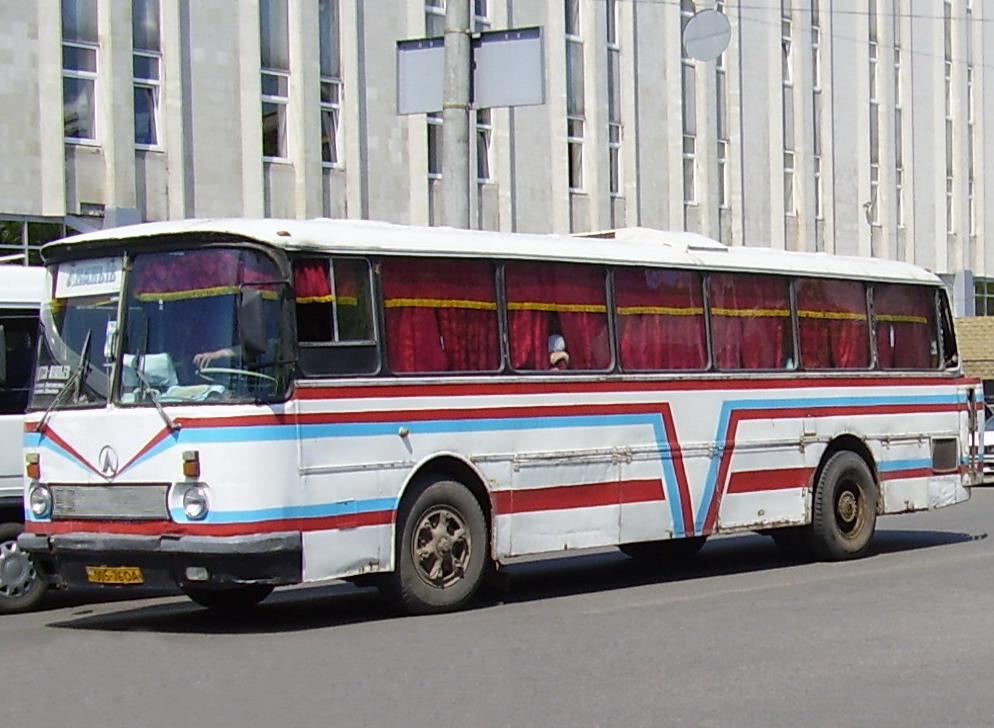 Лаз 699 автобус дальнего. ЛАЗ 699. ЛАЗ-699 Карпаты. Автобус ЛАЗ 699. ЛАЗ 699 турист.