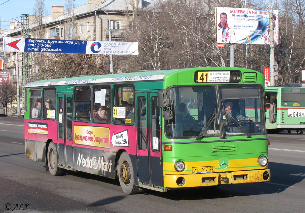 Воронежская область, Mercedes-Benz O305 № АТ 747 36