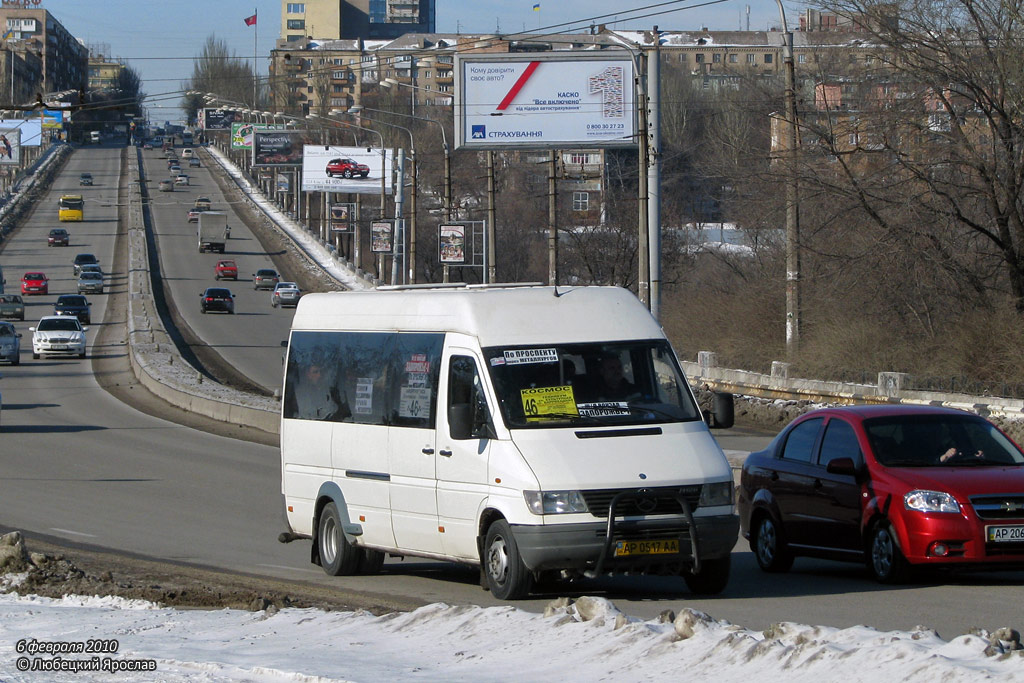 Запорожская область, Mercedes-Benz Sprinter W904 412D № AP 0517 AA