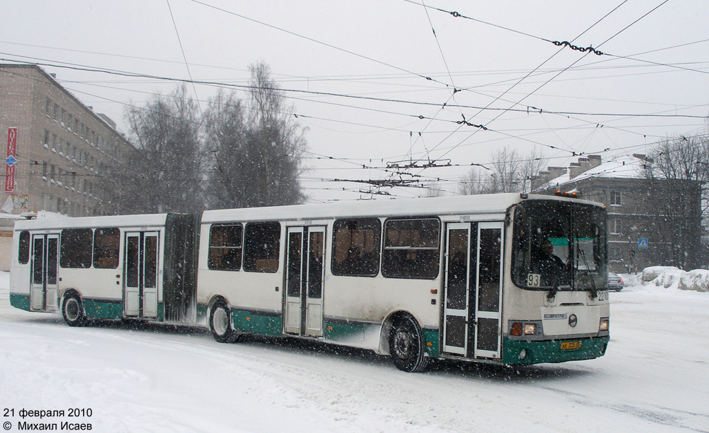 Санкт-Петербург, ЛиАЗ-6212.00 № 2210