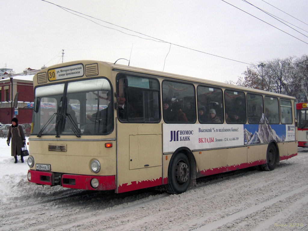 Тюменская область, Mercedes-Benz O305 № М 084 НА 72