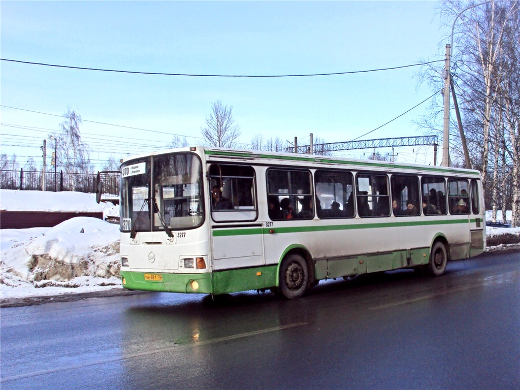 Petrohrad, LiAZ-5256.25 č. 3277