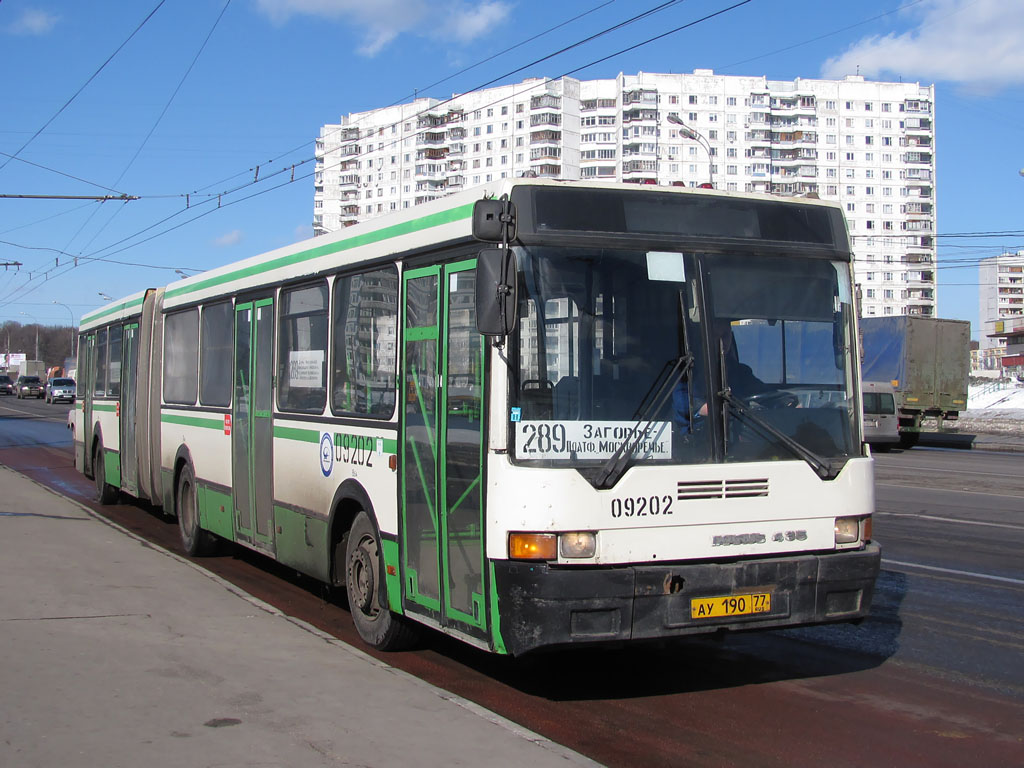 Москва, Ikarus 435.17 № 09202