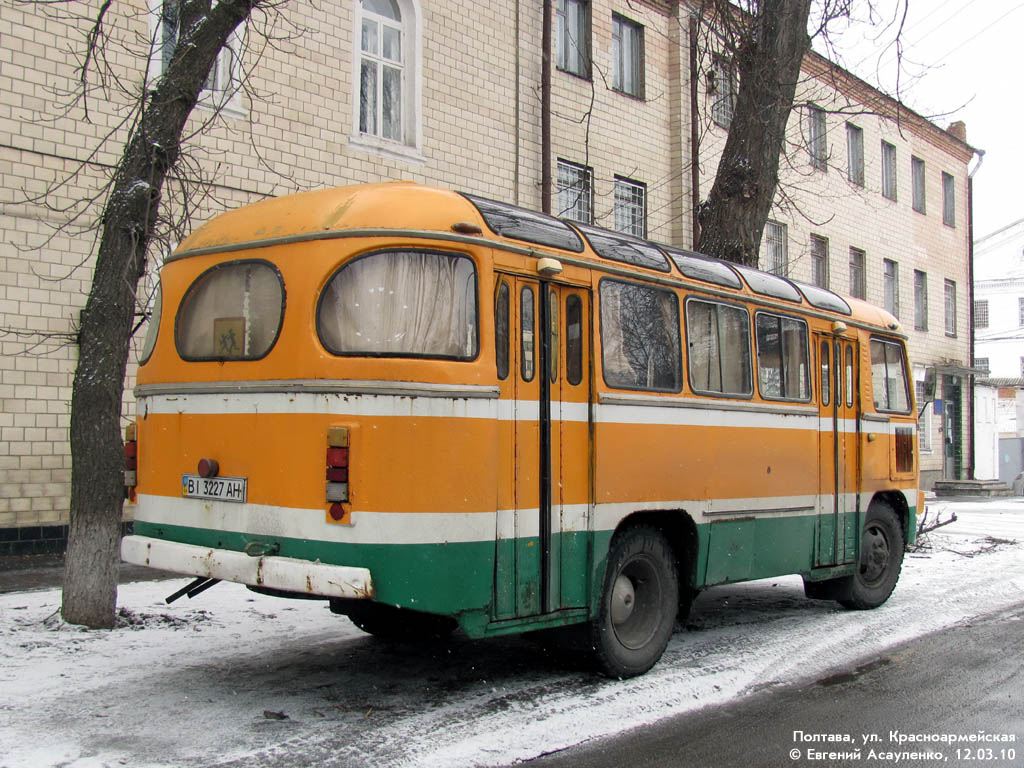 Полтавская область, ПАЗ-672М № BI 3227 AH