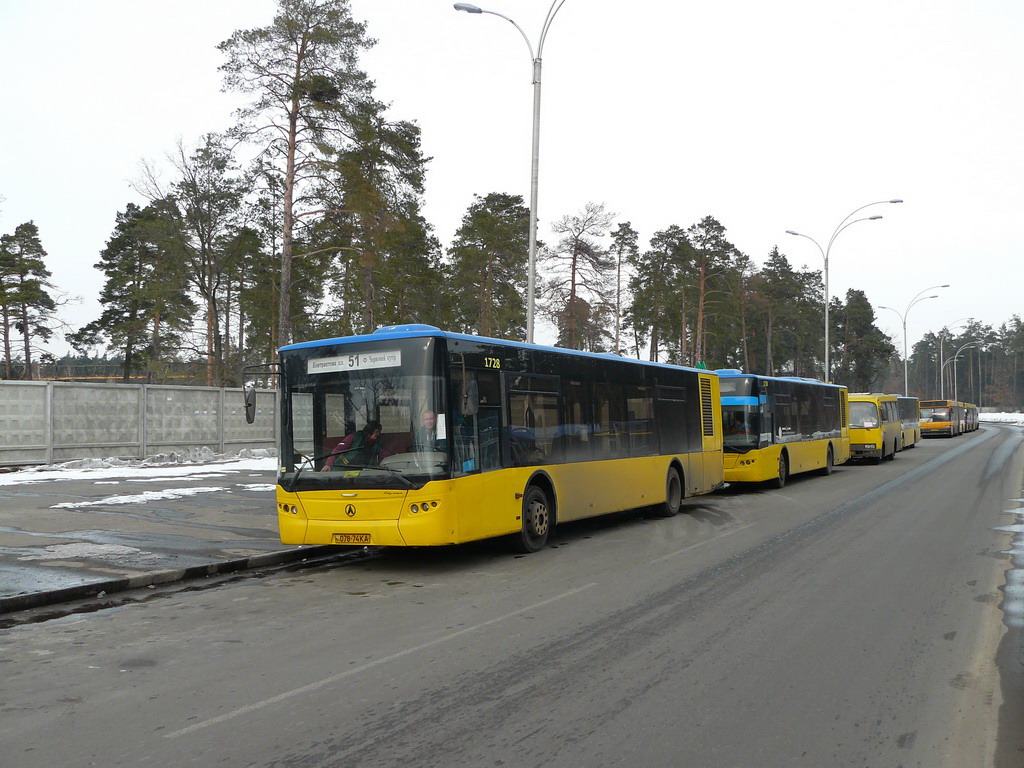 Киев, ЛАЗ A183D1 № 1728