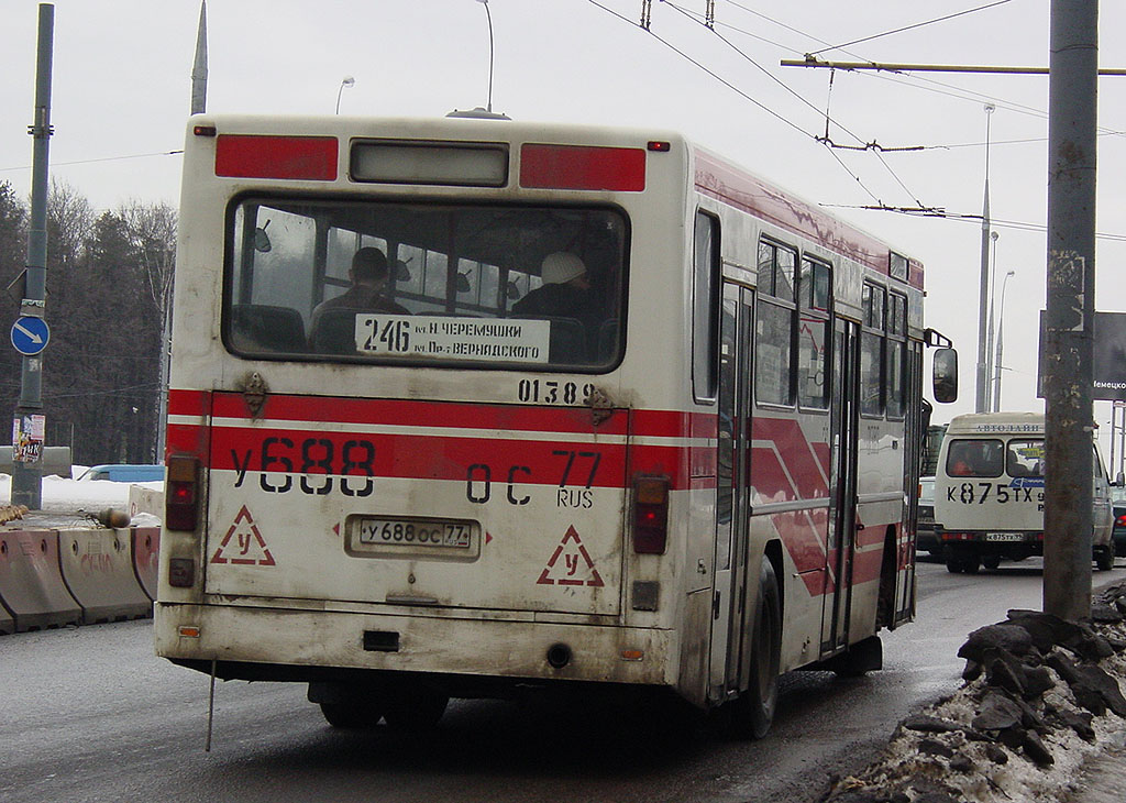 Москва, Mercedes-Benz O325 № 01389