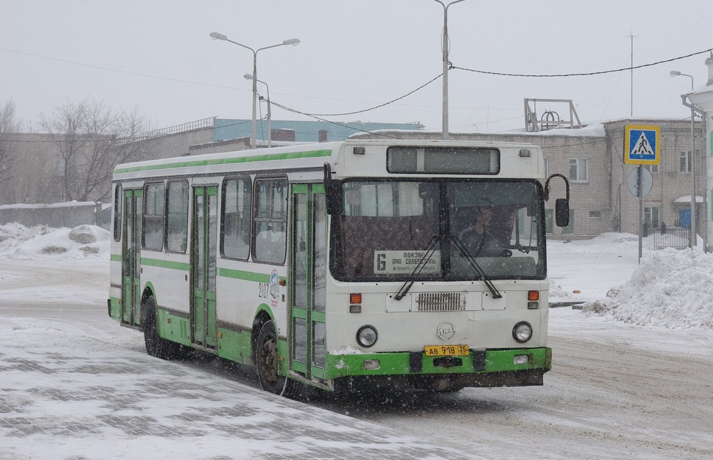 Вологодская область, ЛиАЗ-5256.35 № 2107