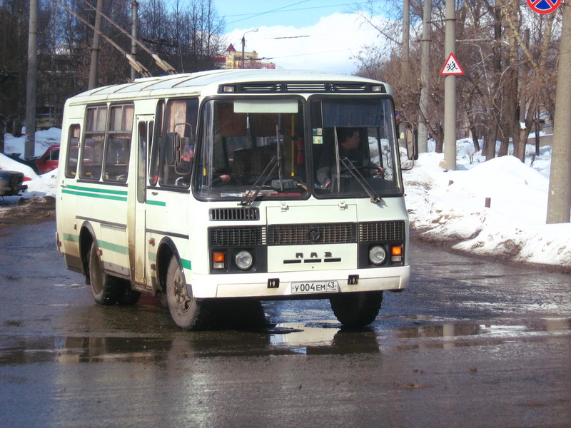 Kirov region, PAZ-32053 Nr. У 004 ЕМ 43