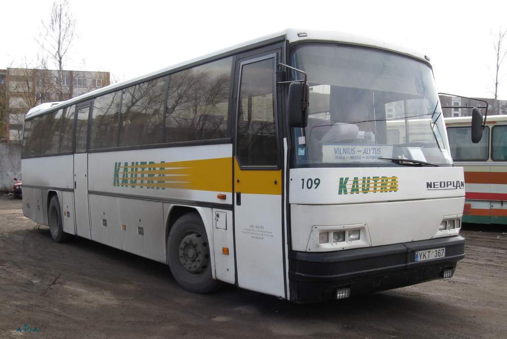 Литва, Neoplan N316K Transliner № 109