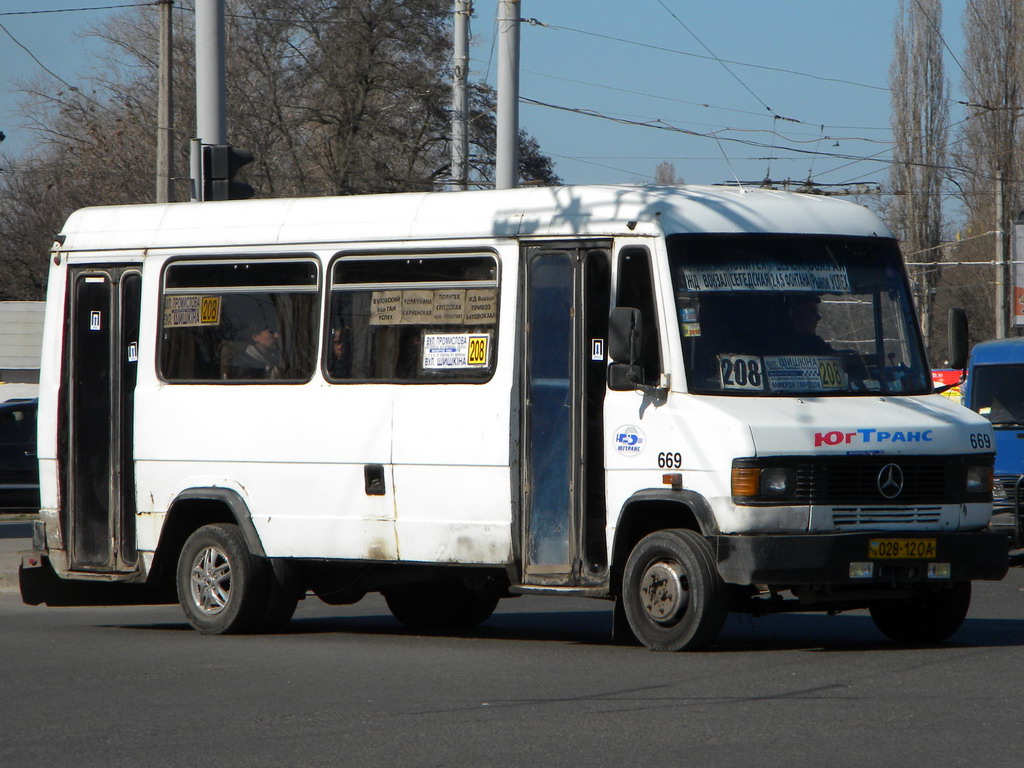 Одесская область, Mercedes-Benz T2 711D № 669