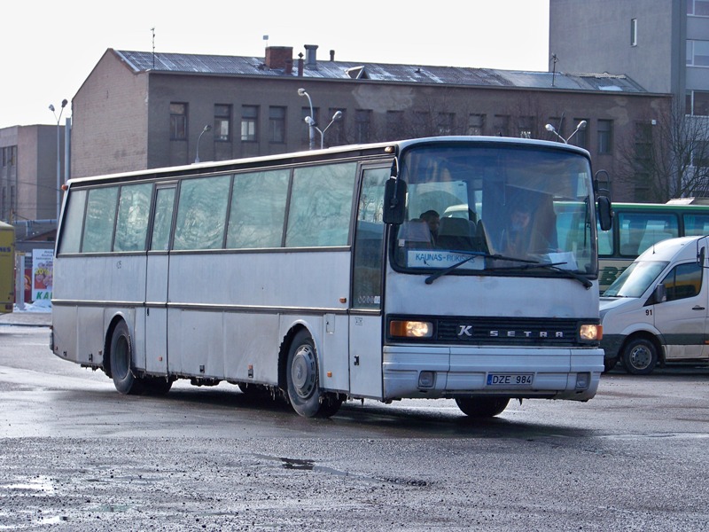 Литва, Setra S215HR № 425