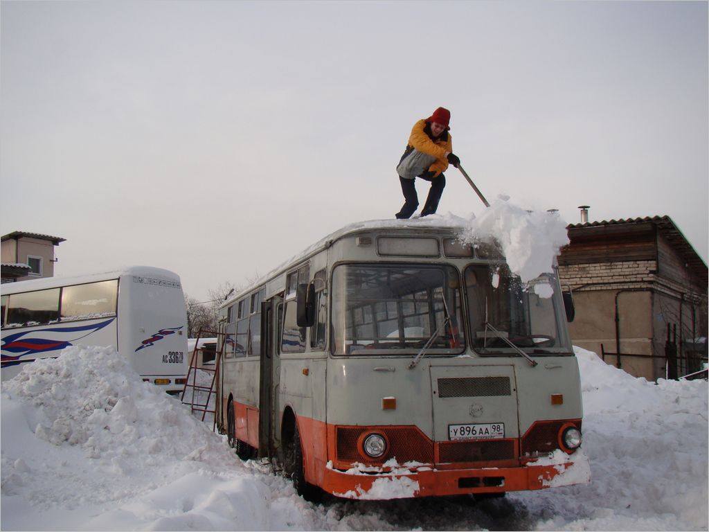 Санкт-Петербург, ЛиАЗ-677МБ № У 896 АА 98