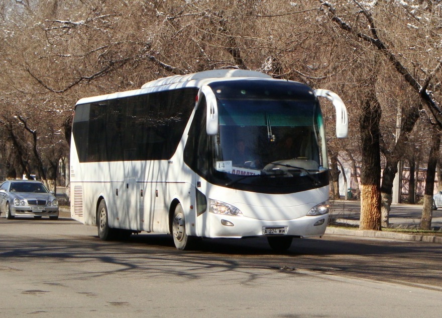Алматы, Yutong ZK6129HW № A 224 WW