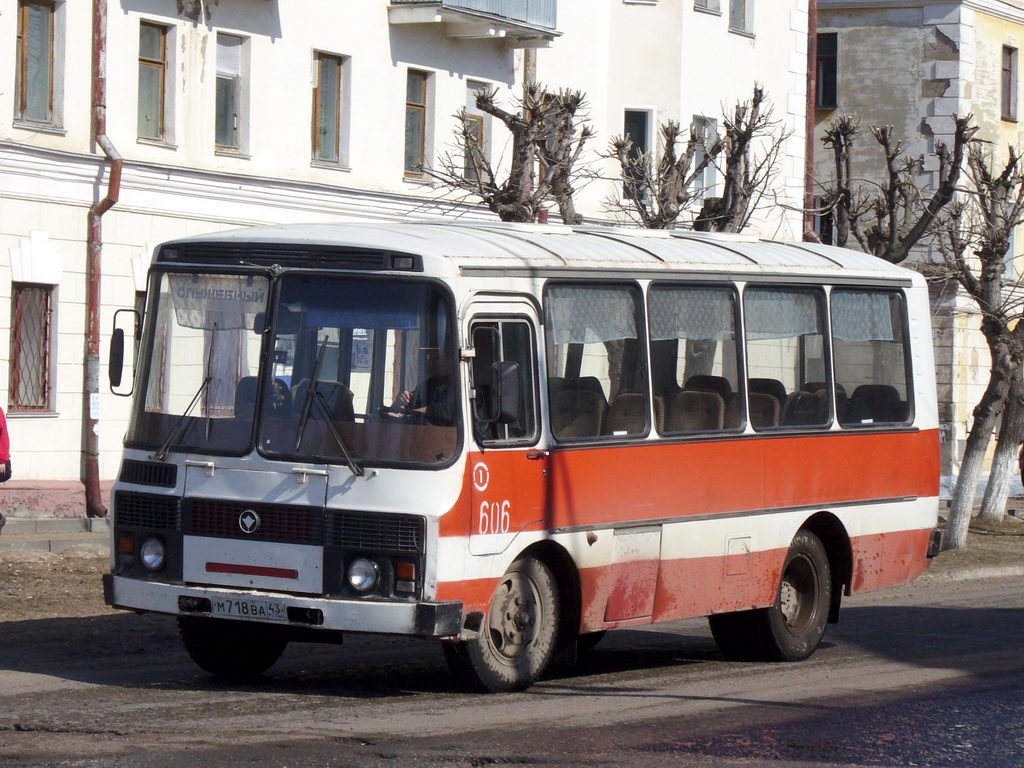Кіраўская вобласць, ПАЗ-3205 (00) № М 718 ВА 43