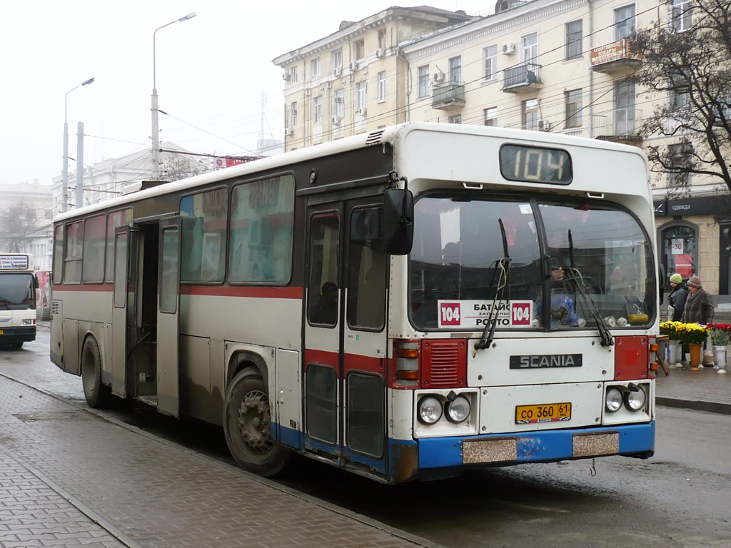 Ростовская область, Scania CR112 № СО 360 61