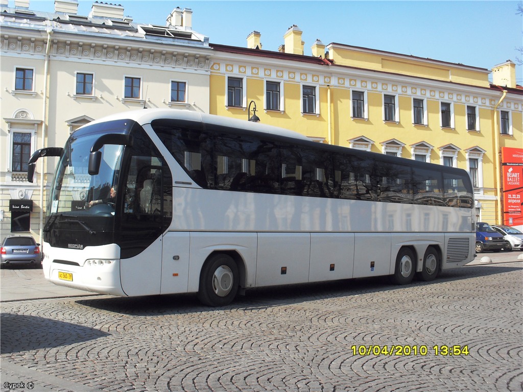 Санкт-Петербург, Neoplan P22 N2216/3SHDL Tourliner SHDL № АС 565 78