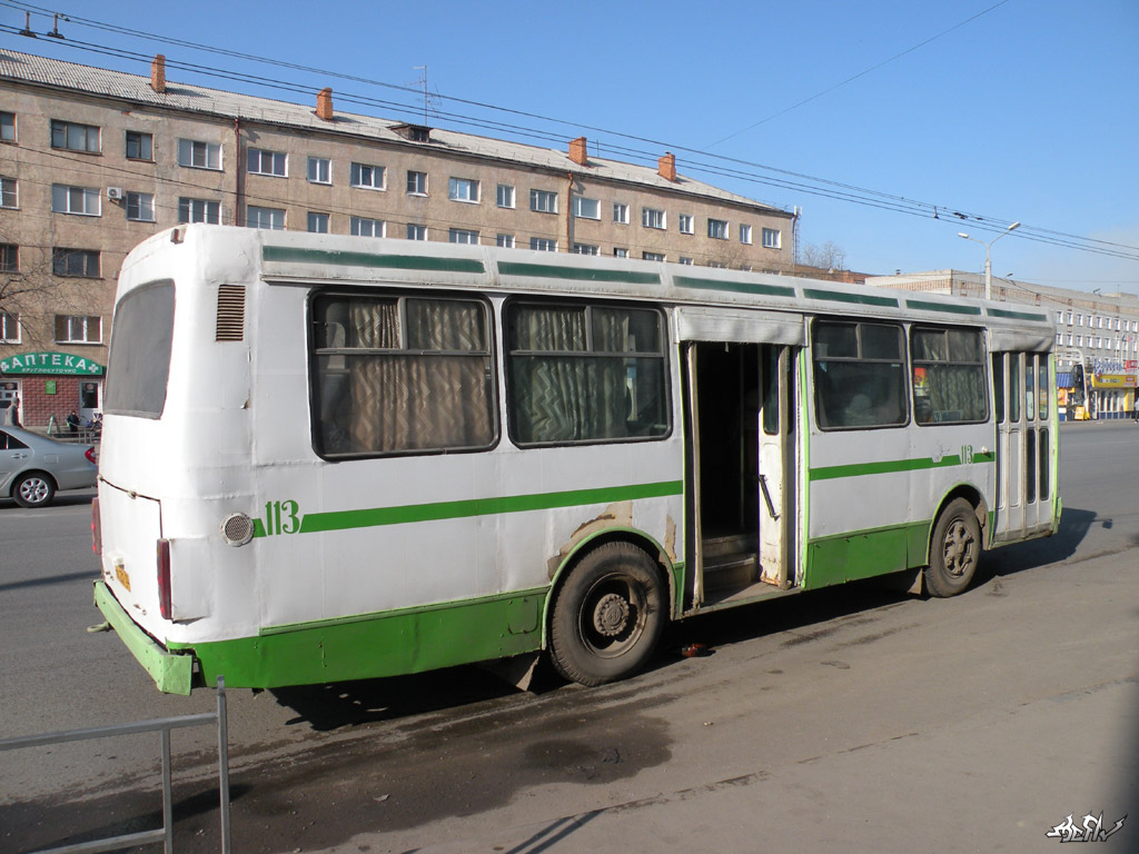 Omsk region, LAZ-42021 Nr. 113