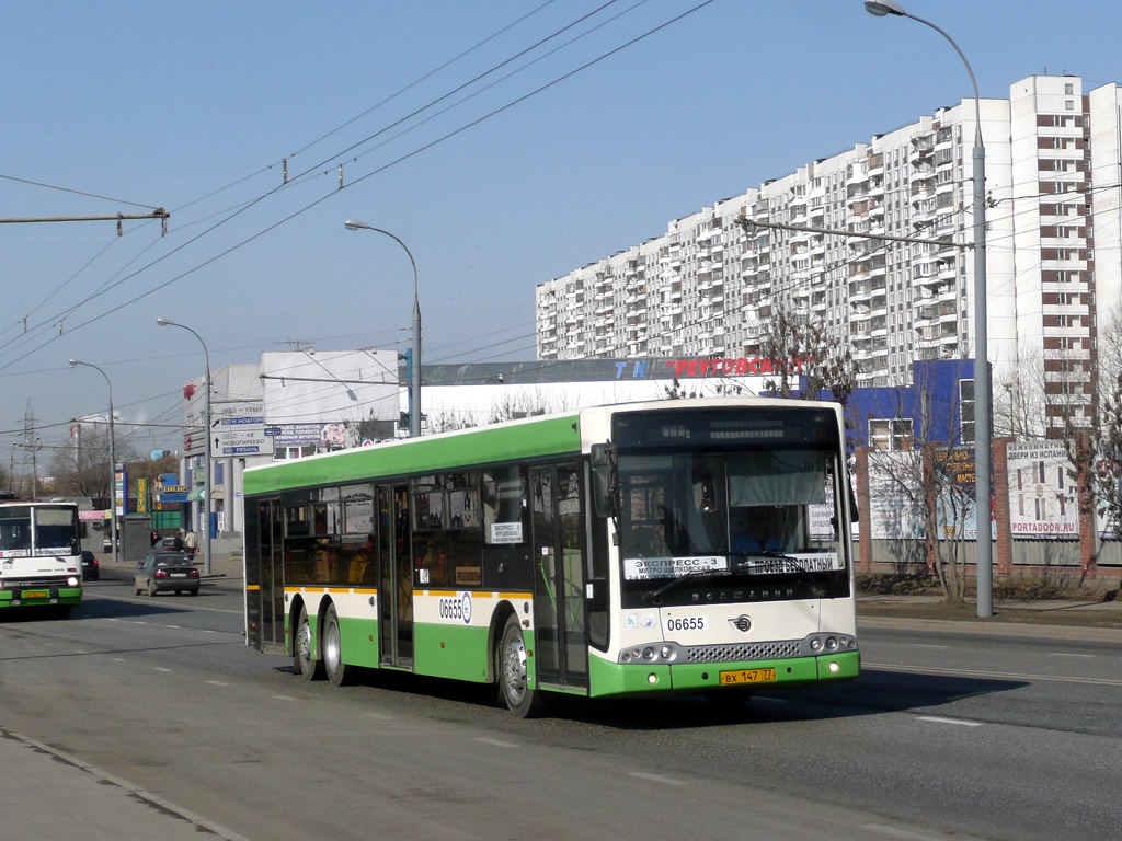 Москва, Волжанин-6270.06 