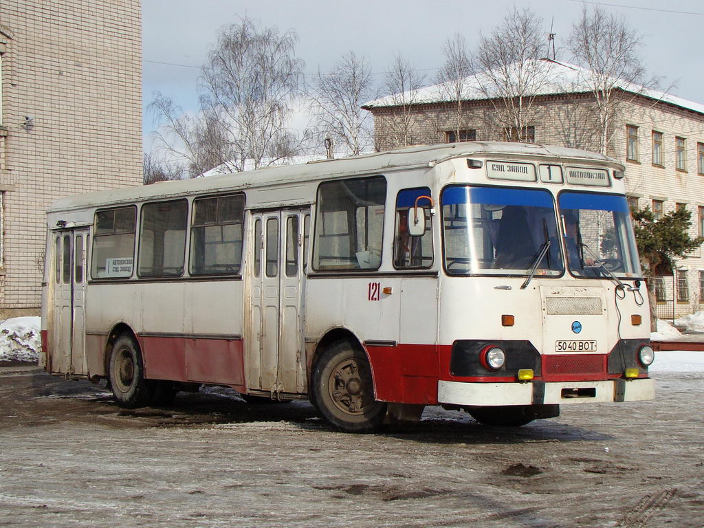 Вологодская область, ЛиАЗ-677М № 121