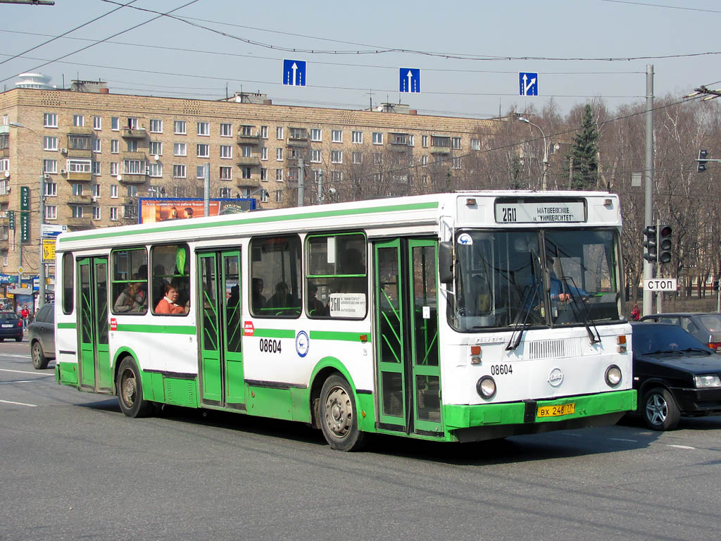 Moskva, LiAZ-5256.25 č. 08604