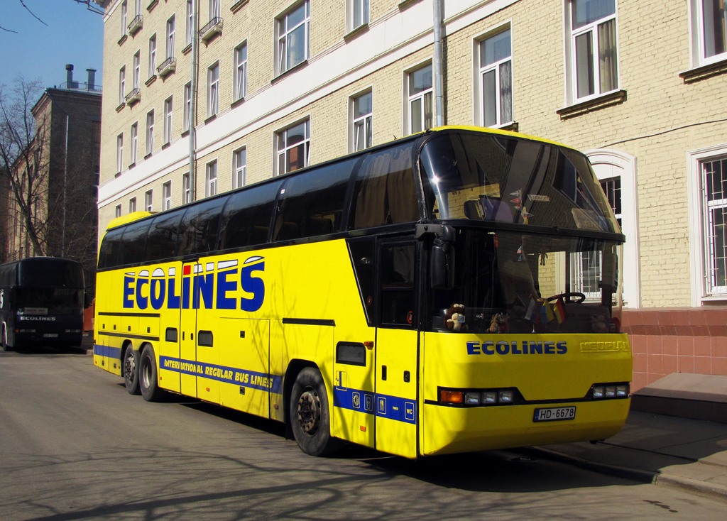 Латвия, Neoplan N118/3H Cityliner № 210