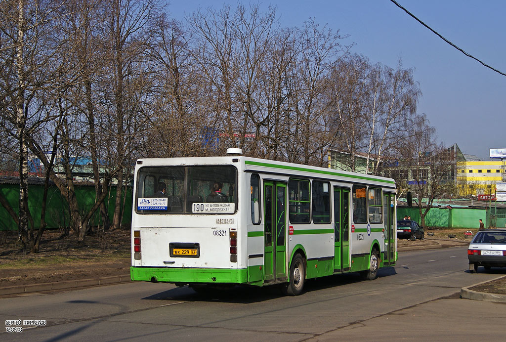 Москва, ЛиАЗ-5256.25 № 08321