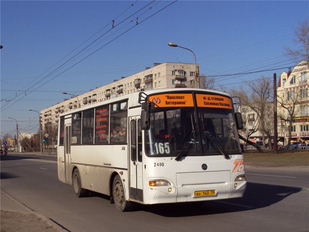 Санкт-Петербург, КАвЗ-4235-03 № 2400