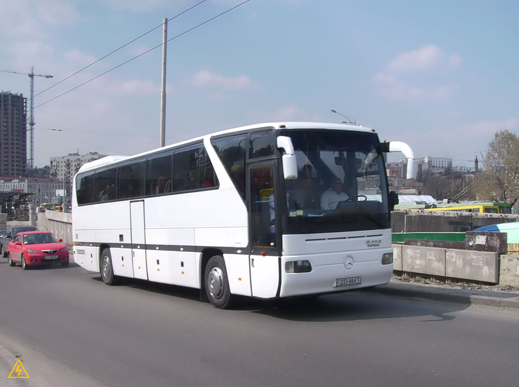 Киев, Mercedes-Benz O350-15RHD Tourismo № 233-88 КТ