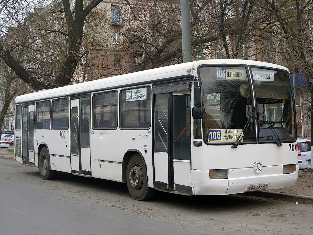 Rostovská oblast, Mercedes-Benz O345 č. 700