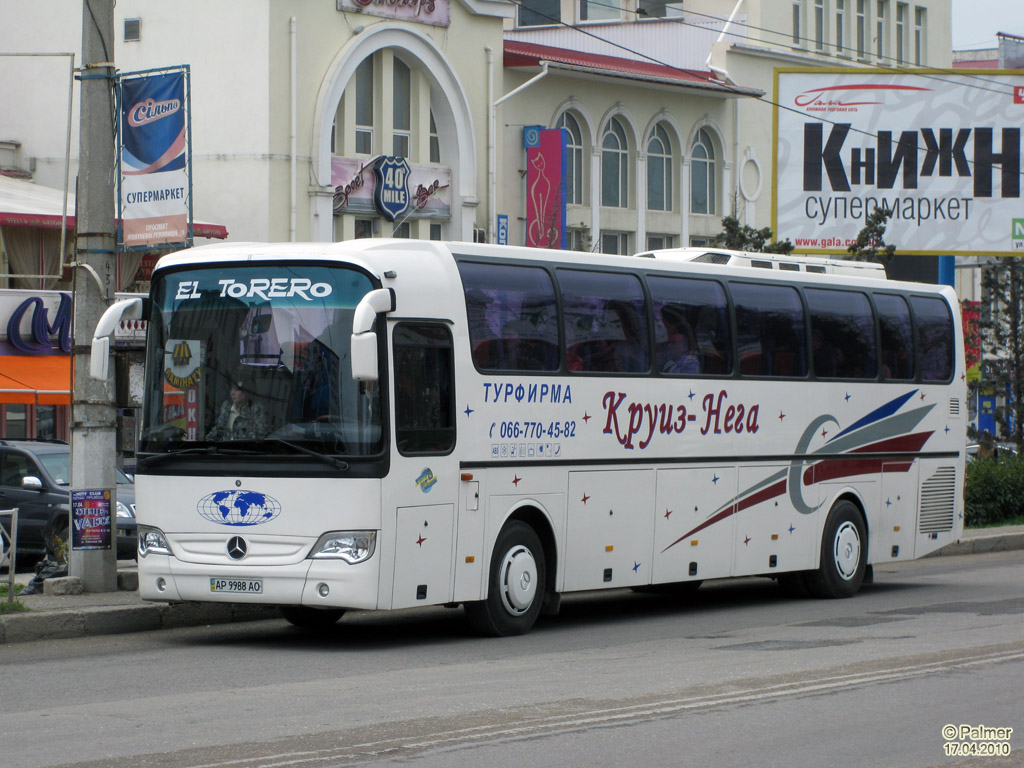 Республика Крым, Mercedes-Benz O303 № AP 9988 AO