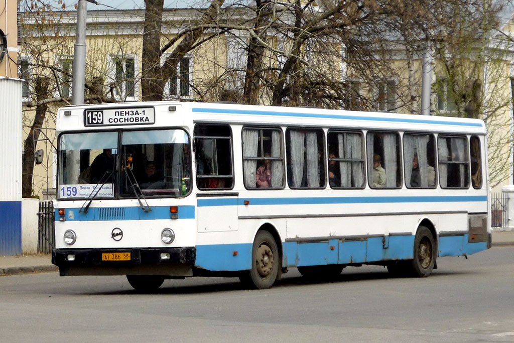 Penza region, LiAZ-5256.00-11 # АТ 386 58