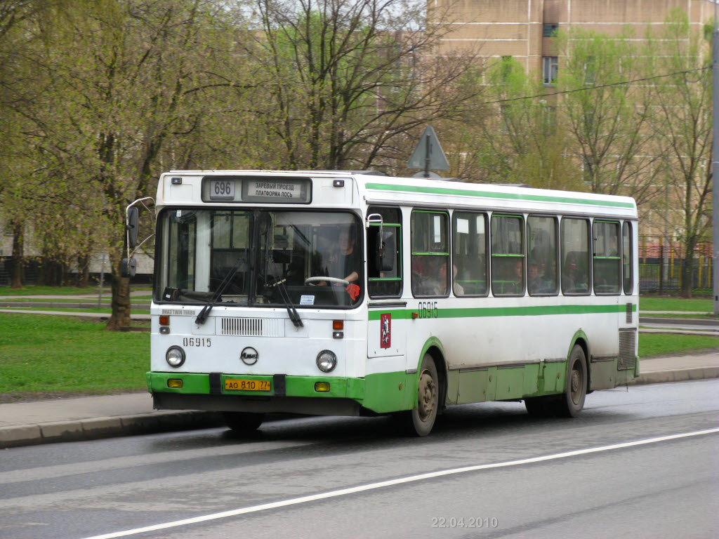 Moskwa, LiAZ-5256.25 Nr 06915