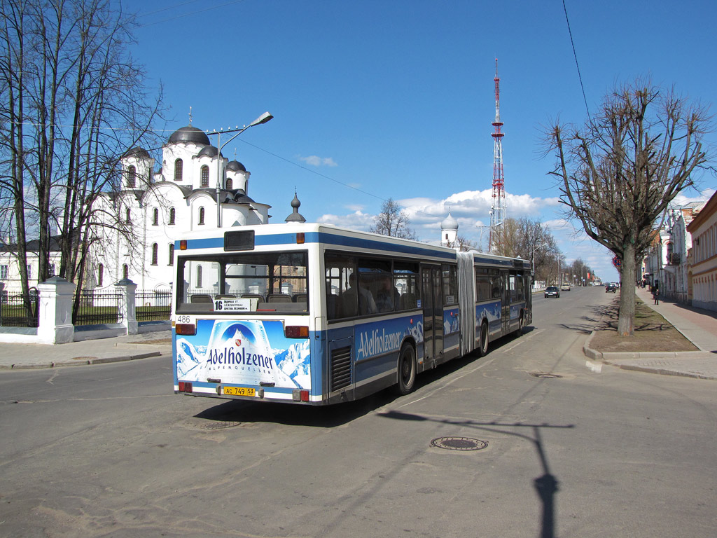 Novgorod region, Mercedes-Benz O405GN # 486