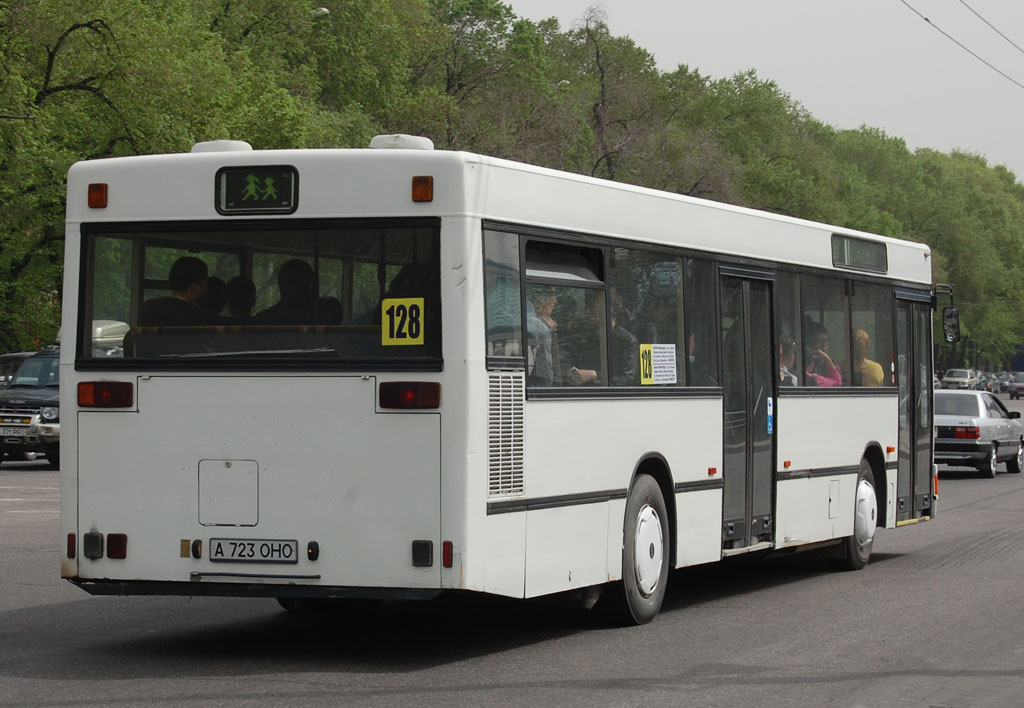 Алматы, MAN 895 NL202 № A 723 OHO