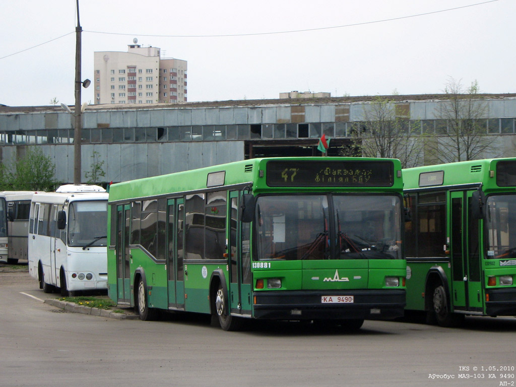 Minsk, MAZ-103.060 č. 030881