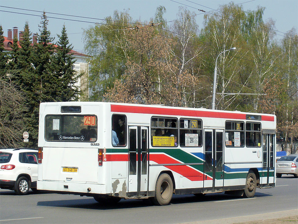 Bashkortostan, Mercedes-Benz O325 č. ЕА 048 02