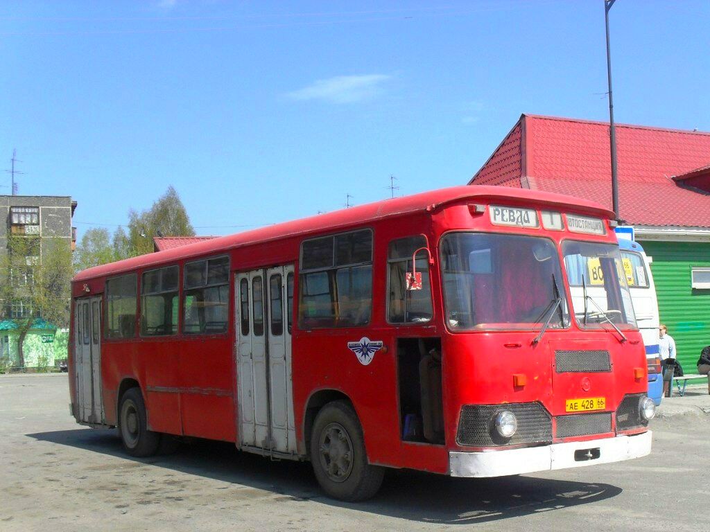 Sverdlovsk region, LiAZ-677M № 428