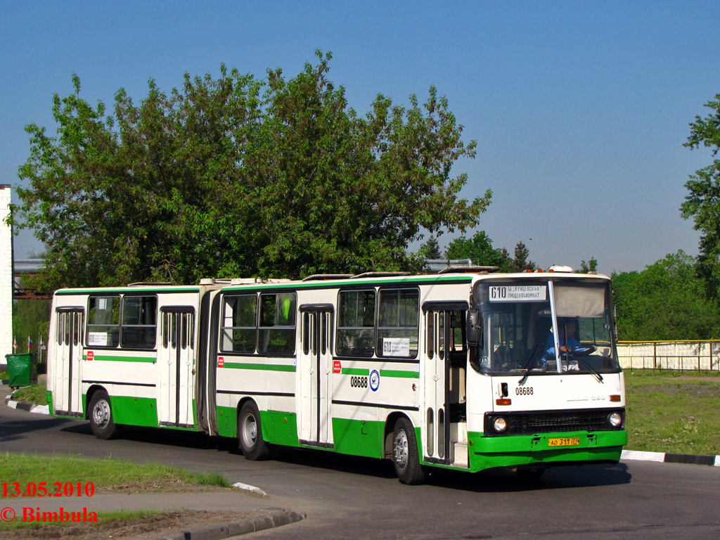 Moskau, Ikarus 280.33M Nr. 08688