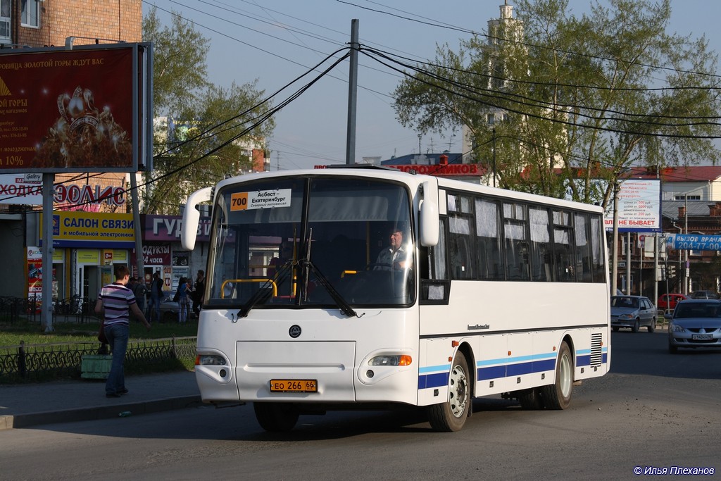 Свердловская область, КАвЗ-4238-02 № ЕО 266 66