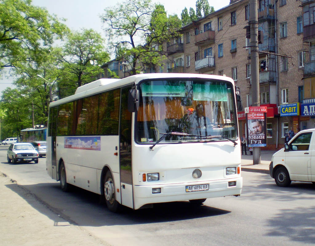 Dnepropetrovsk region, LAZ-4207DL "Liner-10" Nr. AE 6034 AA