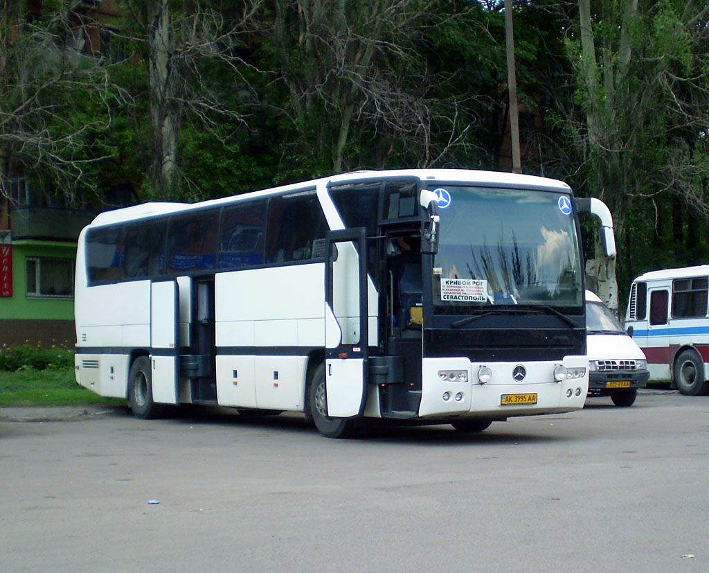 Республика Крым, Mercedes-Benz O350-15RHD Tourismo № AK 3995 AA