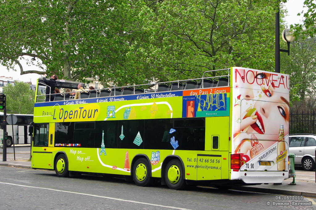 France, Neoplan N4426/3 Centroliner # 17