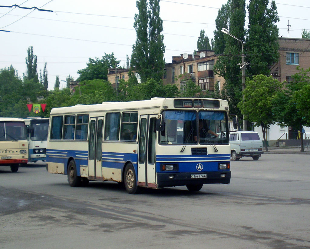 Днепропетровская область, ЛАЗ-52523-02 № 174-67 АА