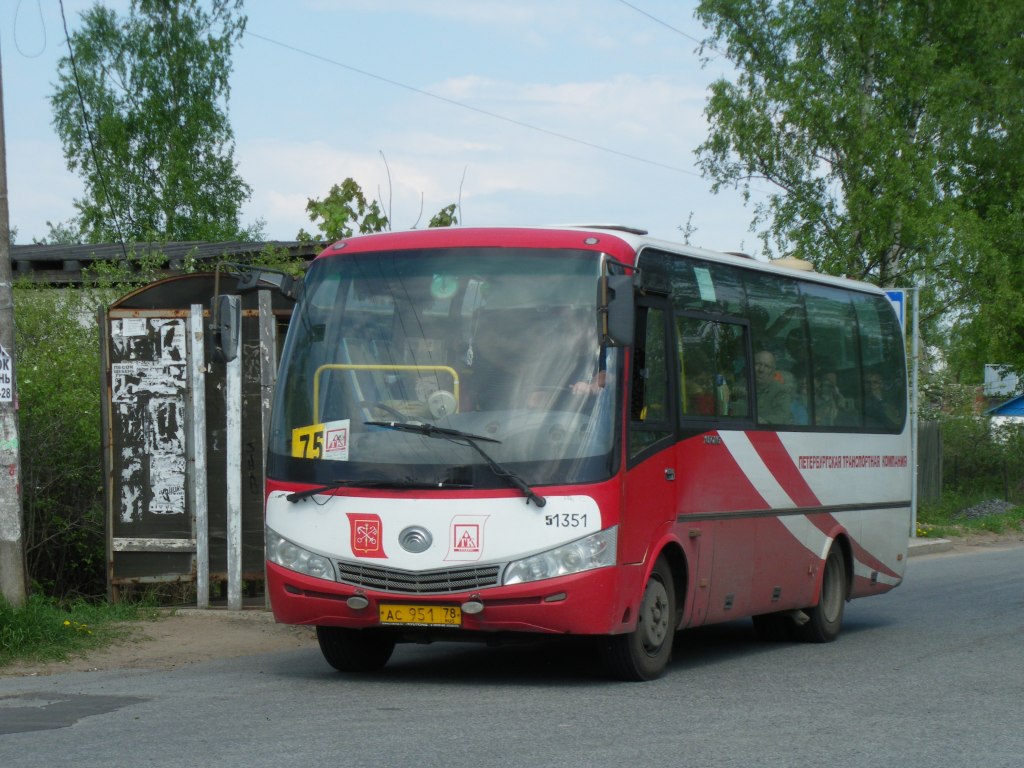 Санкт-Петербург, Yutong ZK6737D № n351