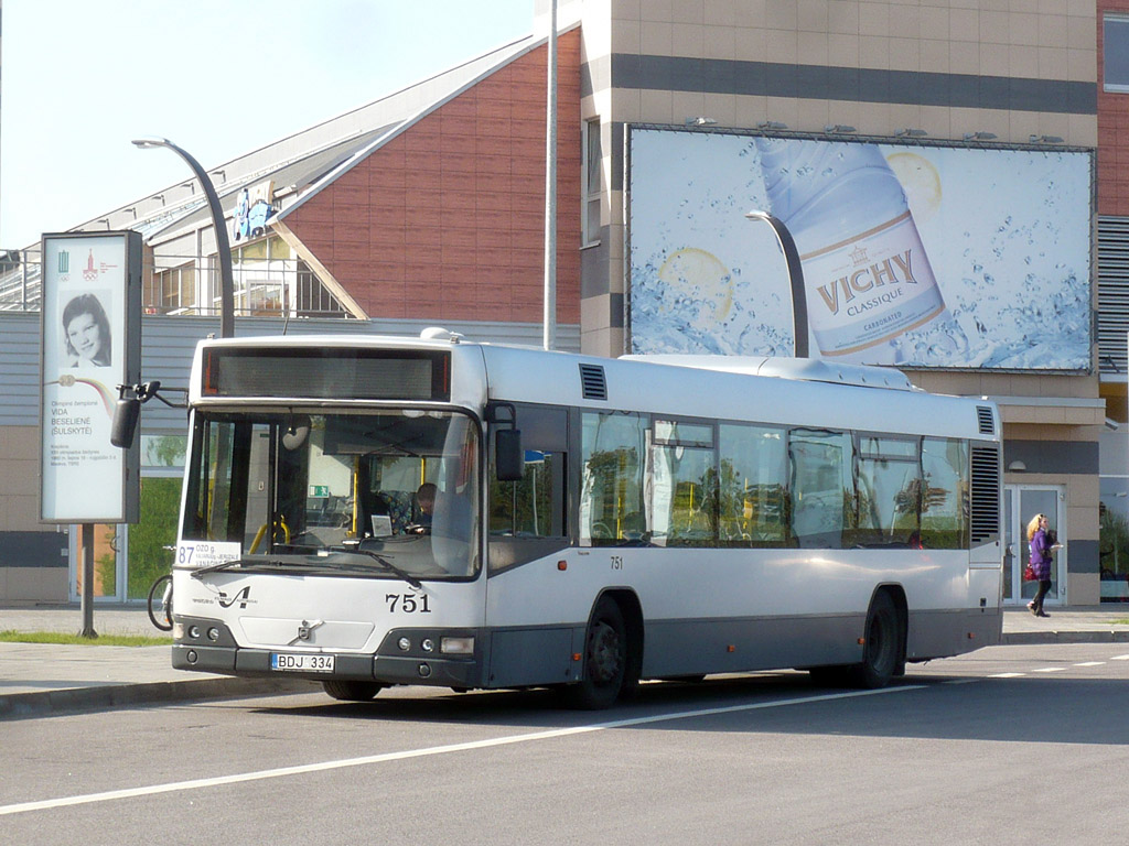 Литва, Volvo 7700 № 751