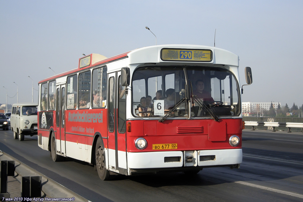 Башкортостан, Mercedes-Benz O305 № ВО 677 02