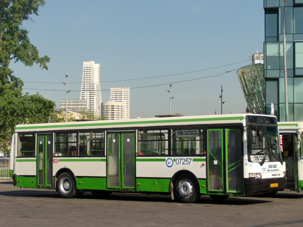 Москва, Ikarus 415.33 № 07257