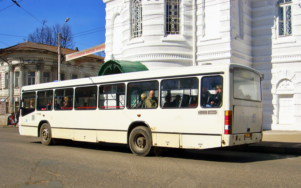 Kostroma region, Mercedes-Benz O345 # 44