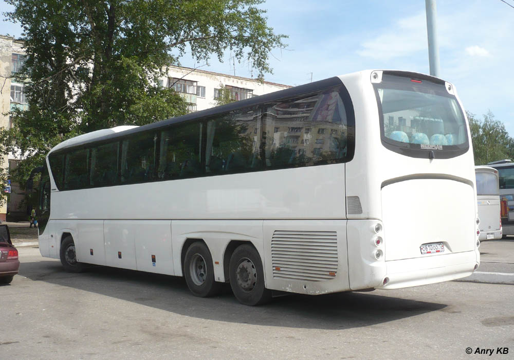 Марий Эл, Neoplan P22 N2216/3SHDL Tourliner L № О 610 ОО 12
