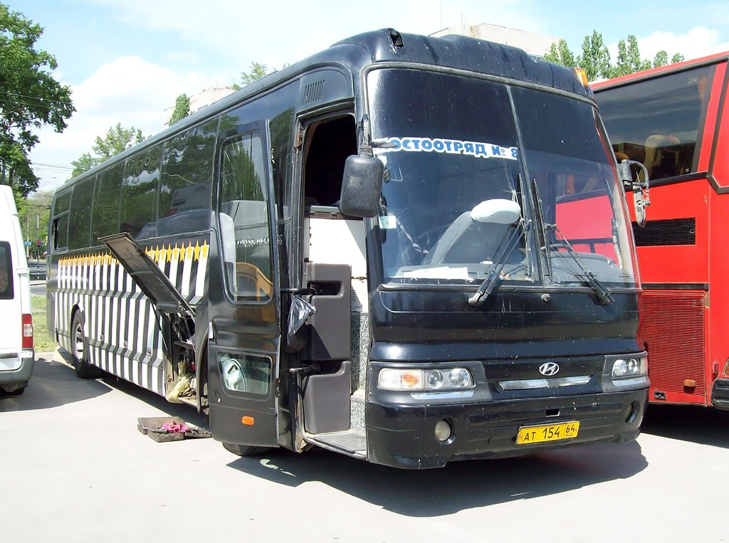 Саратовская область, Hyundai AeroQueen Hi-Class № АТ 154 64